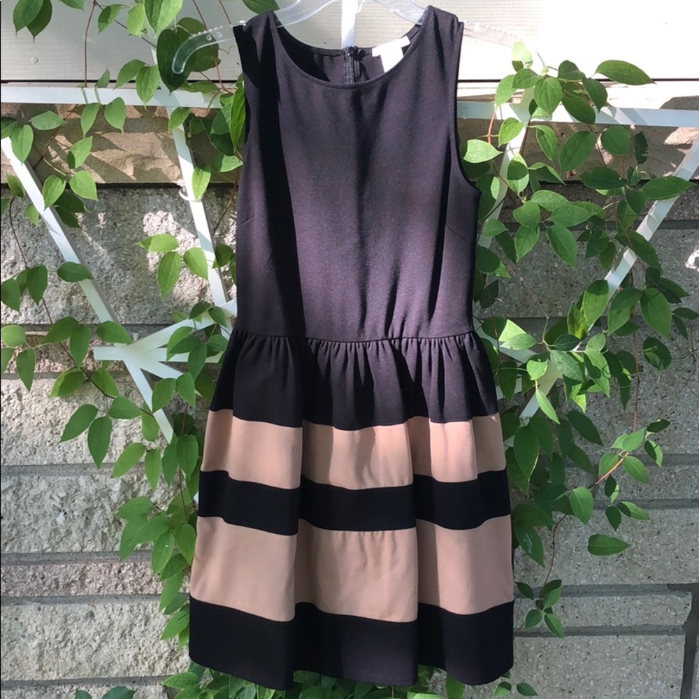 Black and tan formal dress